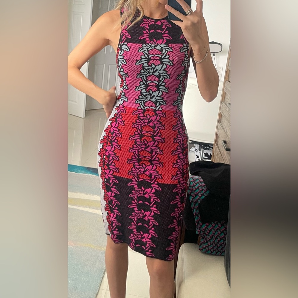 Missoni print fitted midi Dress size 6 or Small